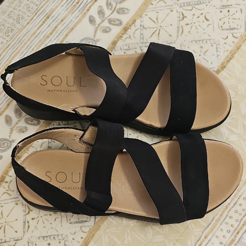 SOUL Naturalizer 'HOLLA' Black Elastic Strap Comfort Sandals